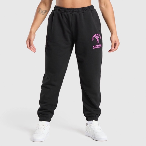 NEW Gymshark Strong Women Jogger Medium Oversized Fit Medium - Picture 1 of 6